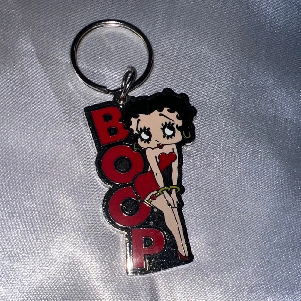 Betty Boop Keychain with Red Accents - Picture 3 of 5
